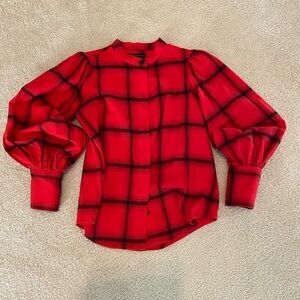 Banana Republic Chic Red Plaid Flannel Shirt with full sleeves